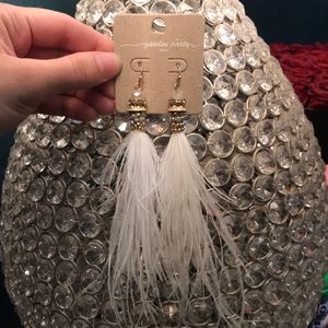 White feather earrings